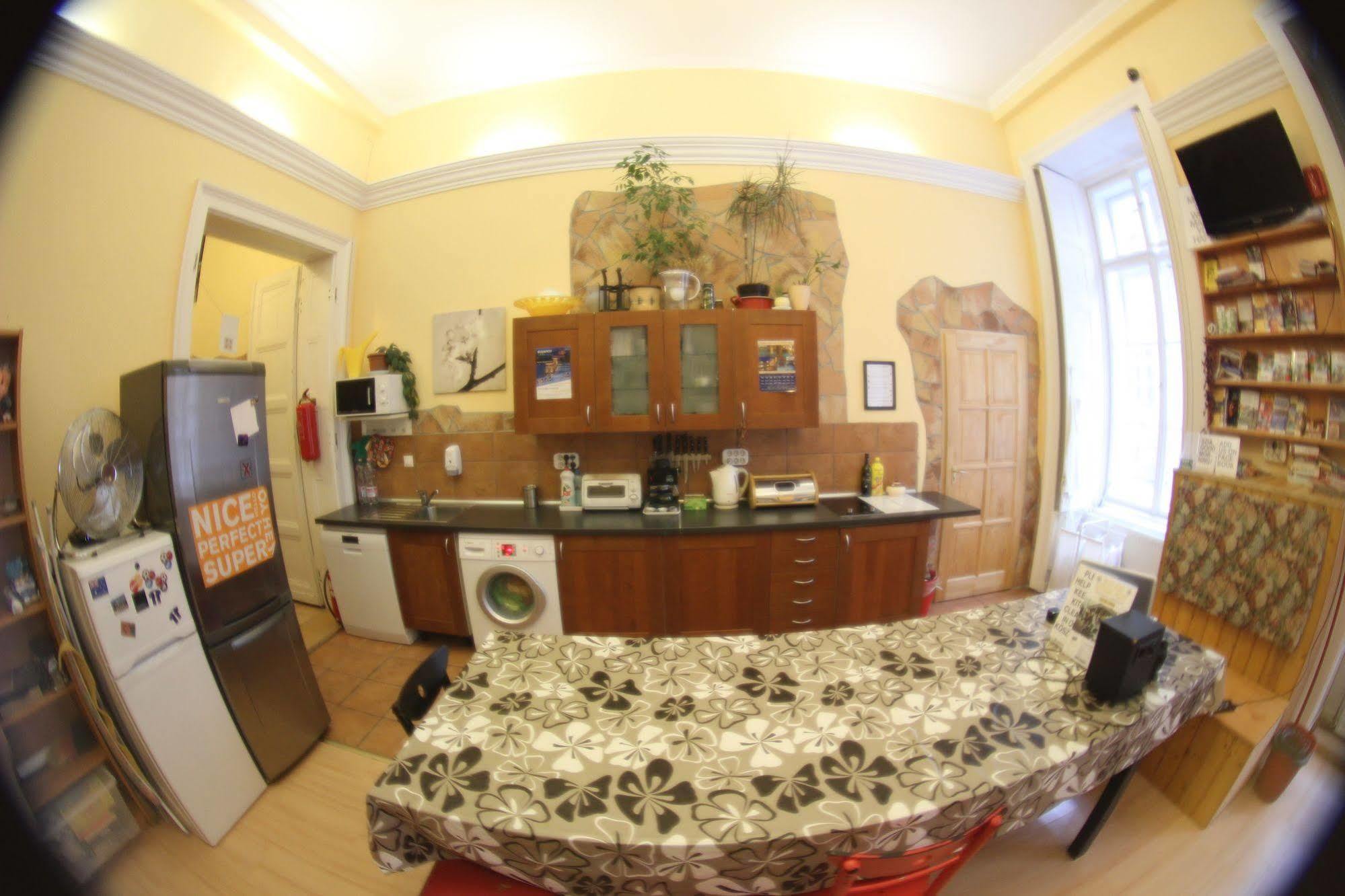 Budapest Centrum Cozy Hostel Экстерьер фото