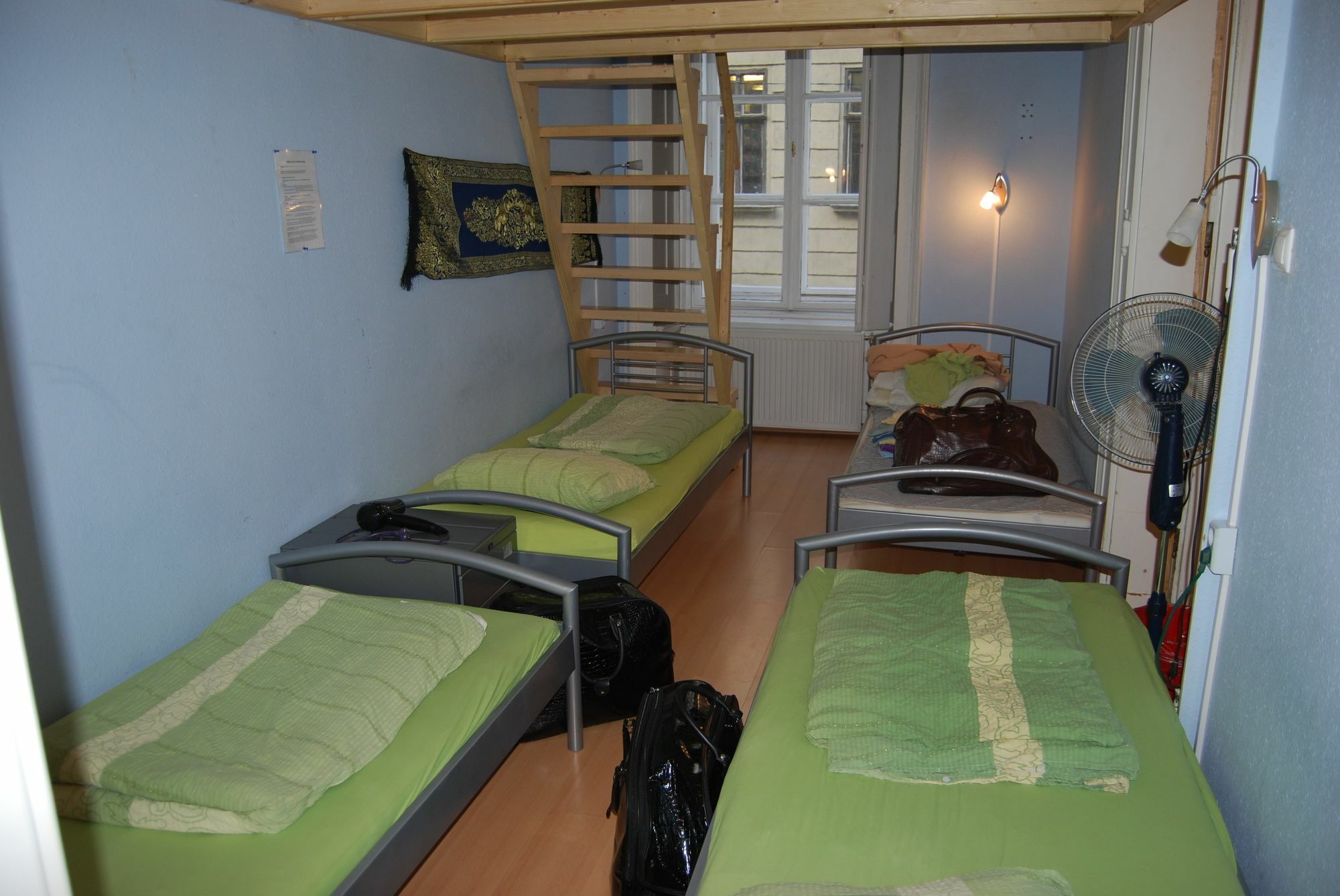 Budapest Centrum Cozy Hostel Экстерьер фото